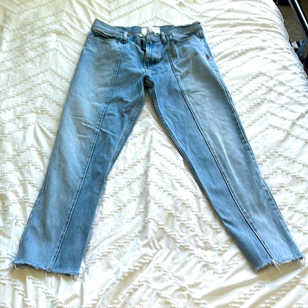 BDK Dad Slim Taper Fit jeans